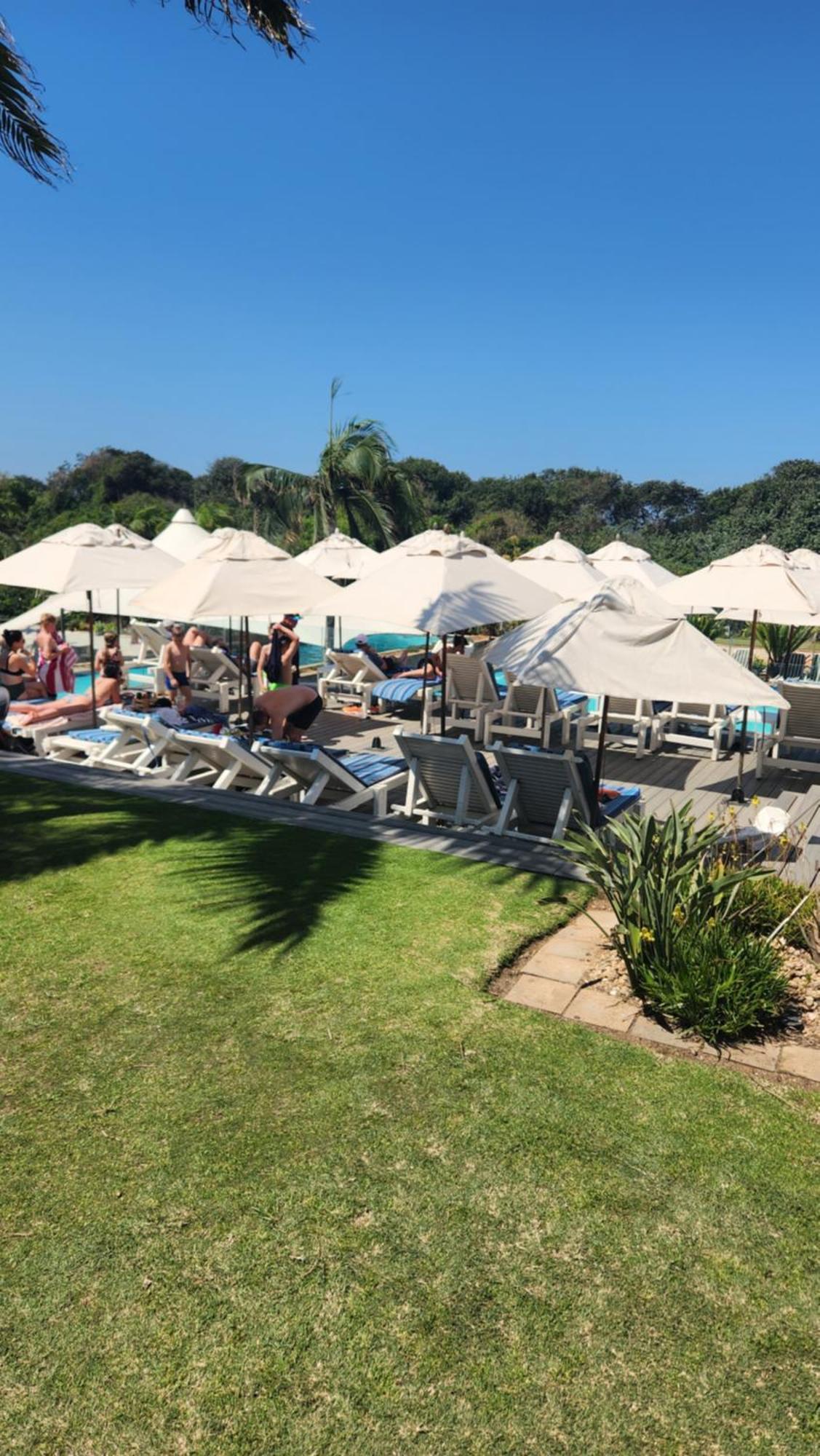 Umhlanga Breakers Resort Durban Esterno foto